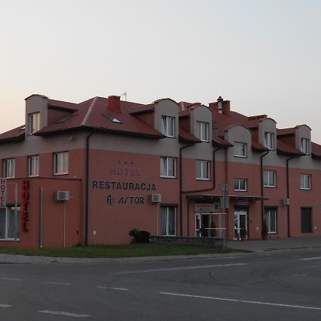 Hotel Astor Radom Exterior foto